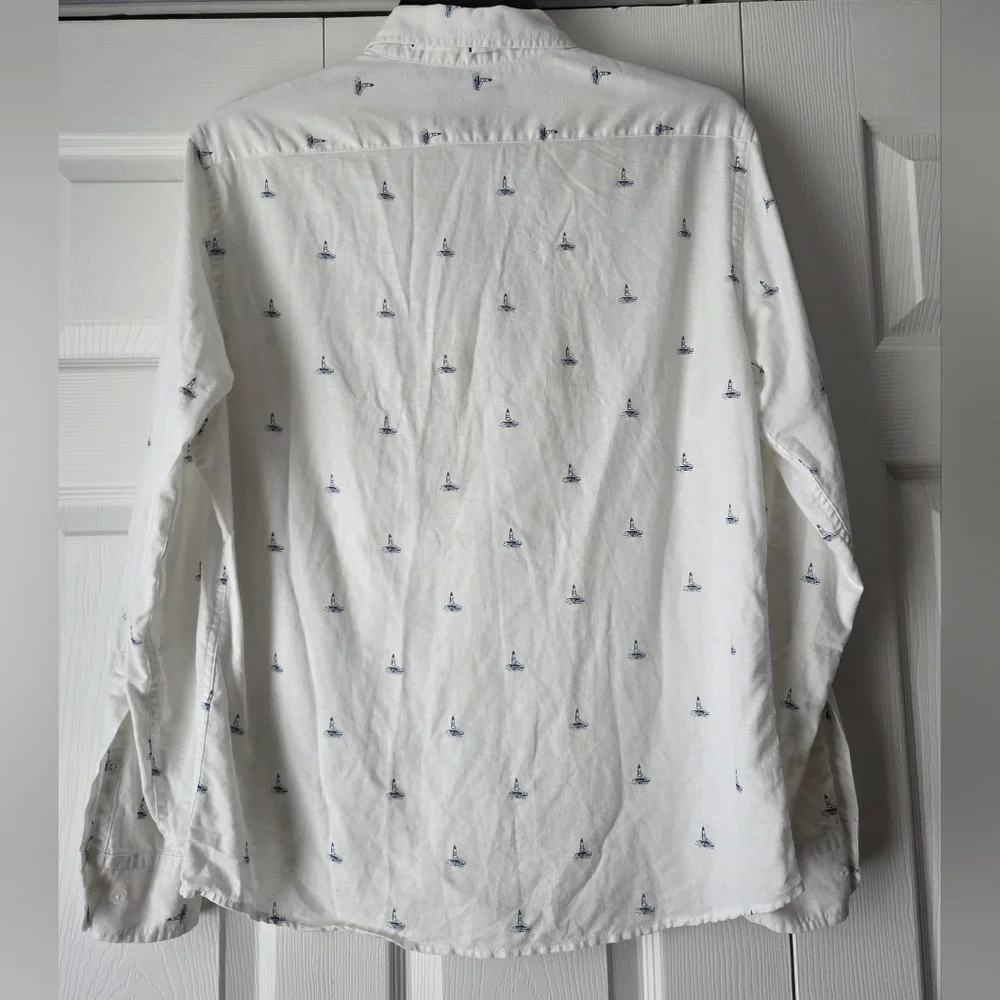 Banana Republic Men's White Shirt with Blue Accents Size M